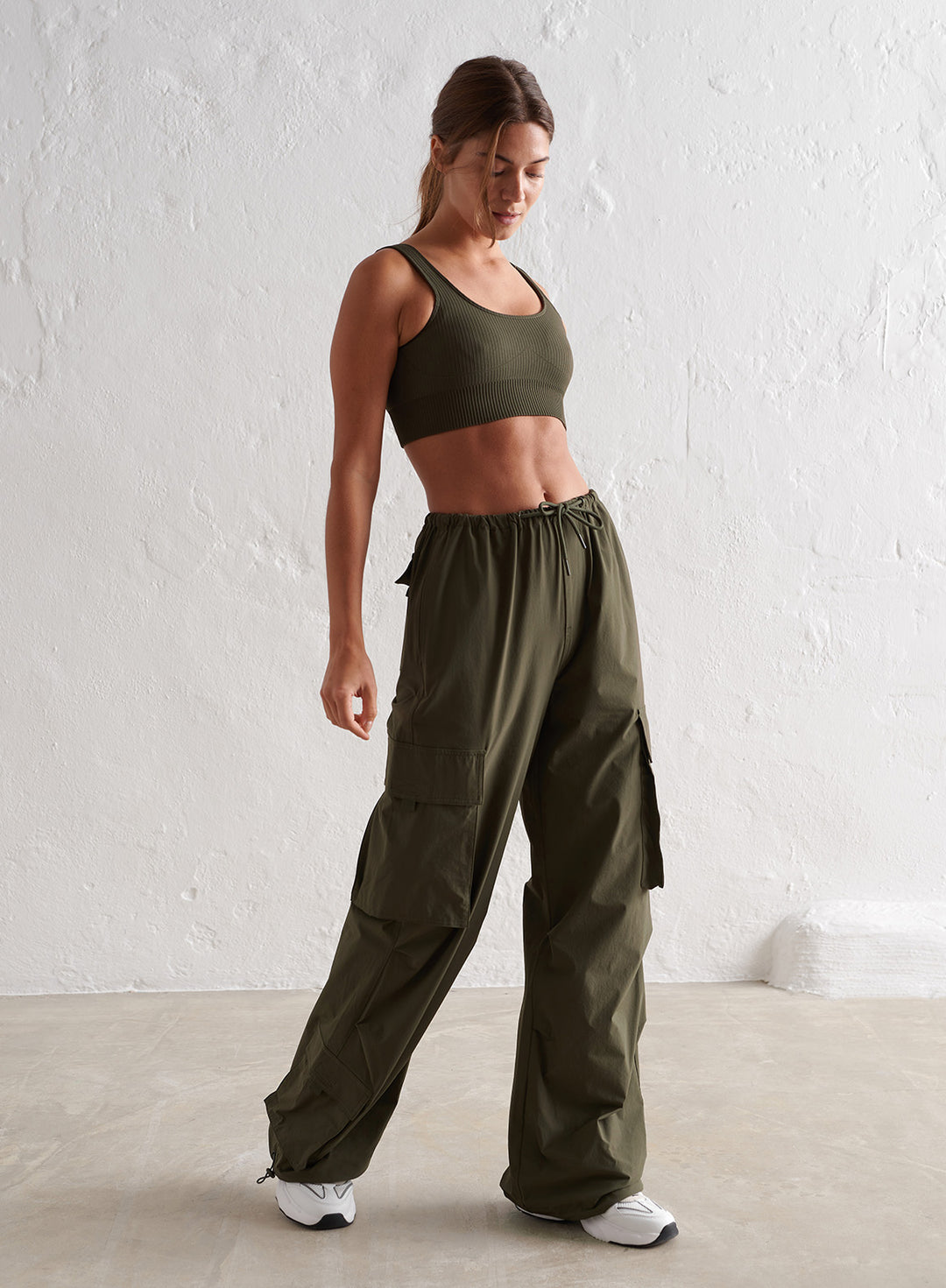 Khaki Windbreaker Parachute Pants – AIM'N