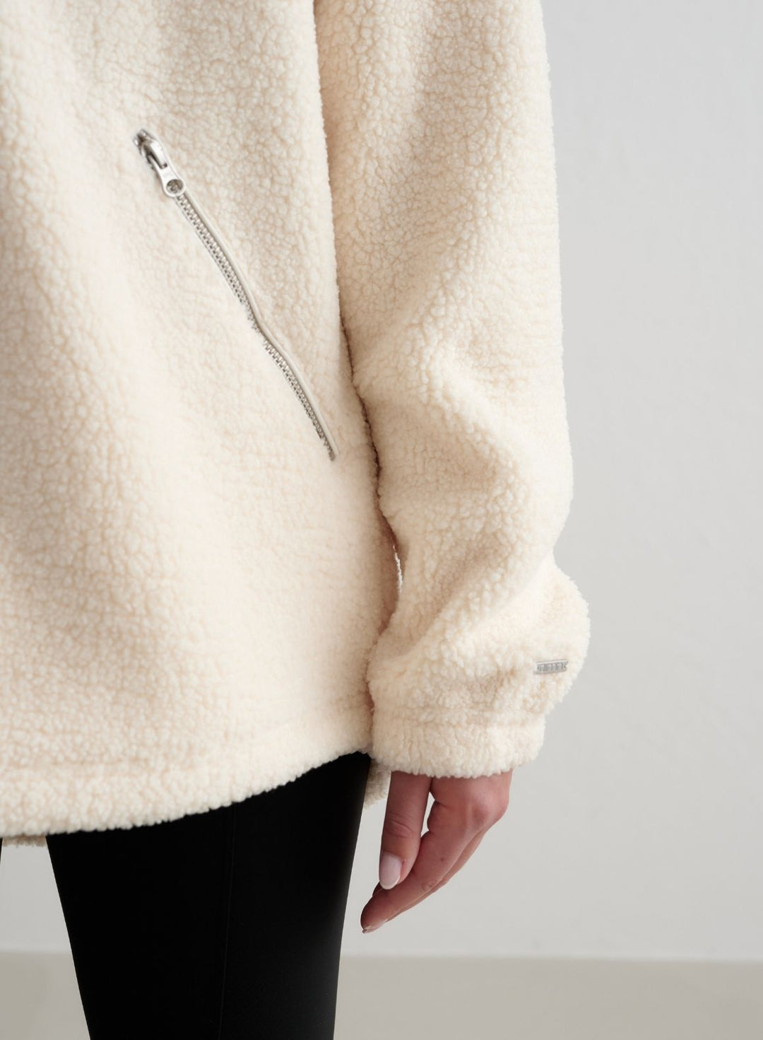 Almond White Pile Jacket – AIM'N