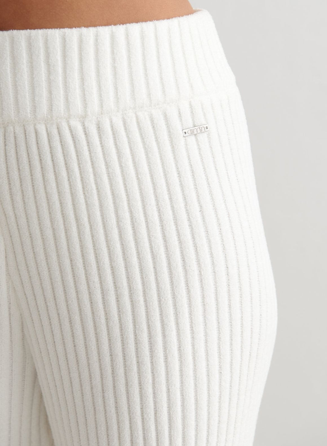 Almond White Rib Knit Pants – AIM'N