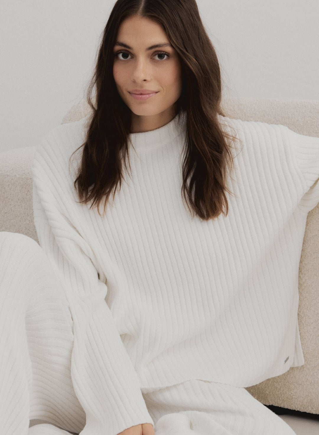 Almond White Rib Knit Sweater & Pants Set – AIM'N