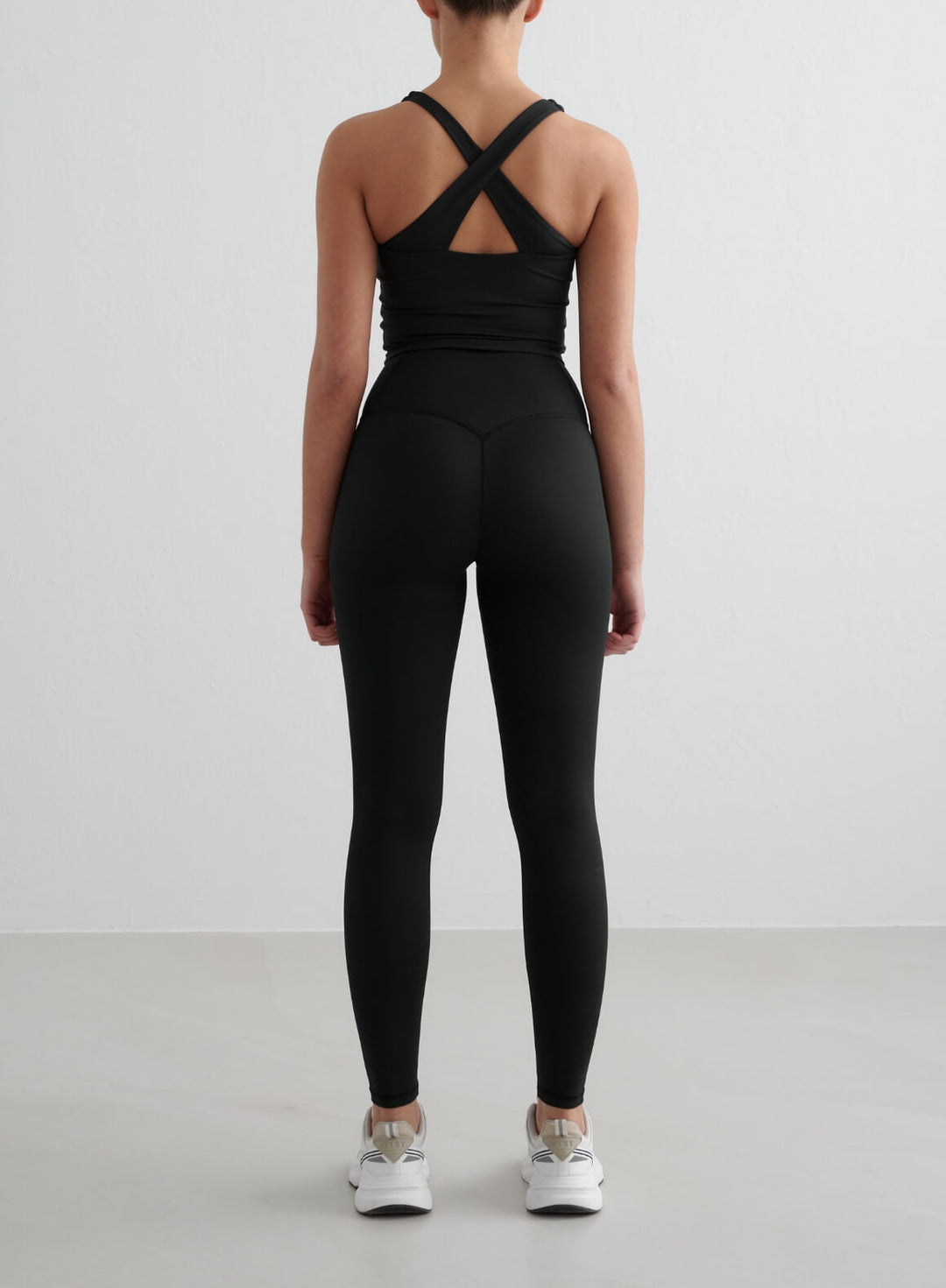 Black Core Tights – AIM'N