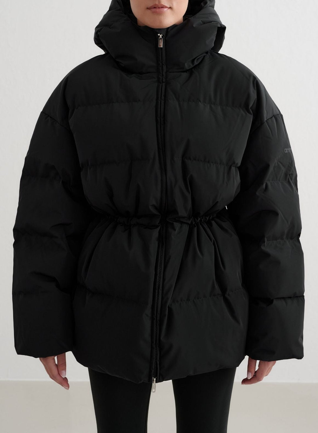 Black Moment Puffer Jacket – AIM'N