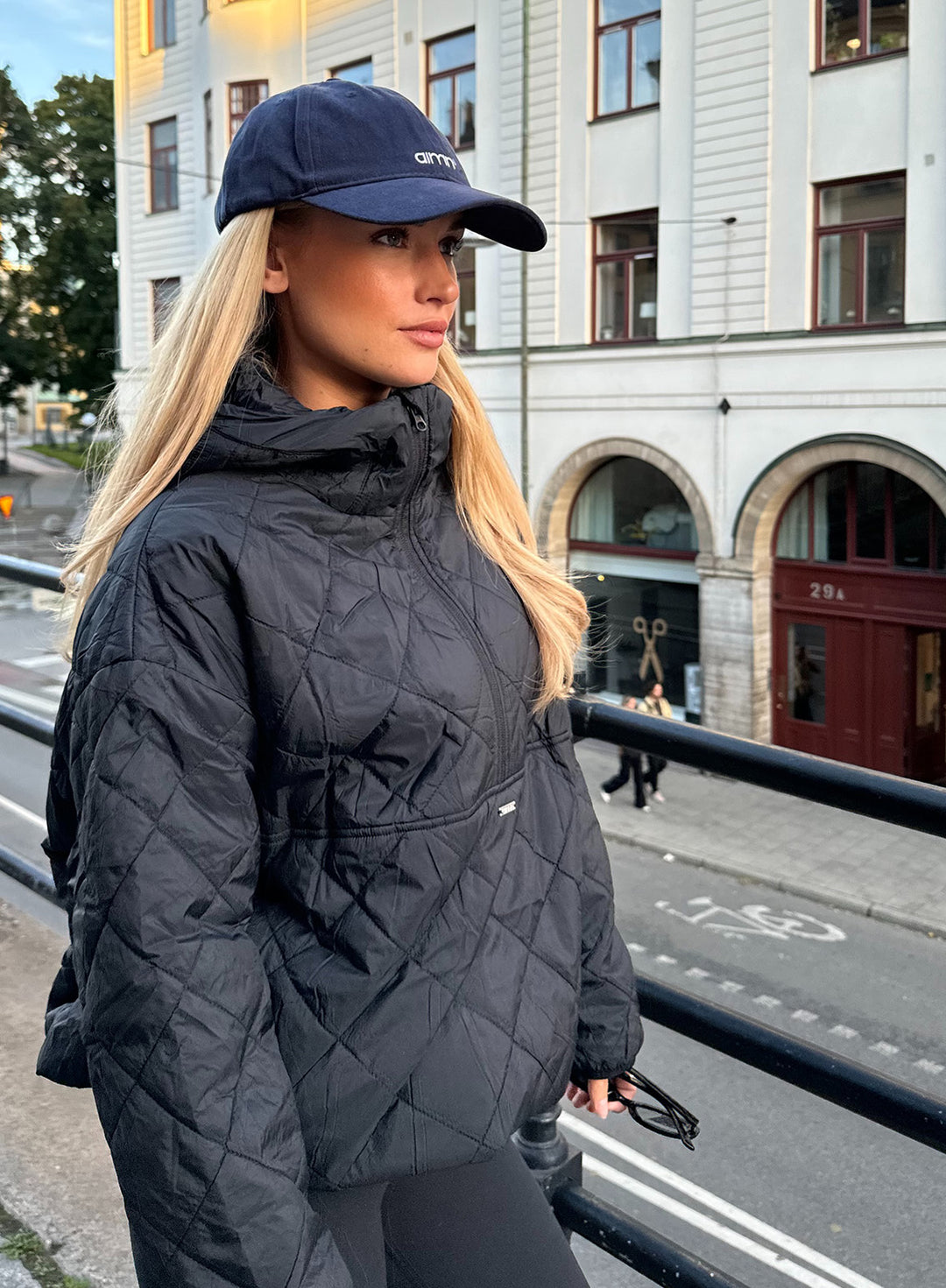 Black Oversized Quilted Anorak – AIM'N