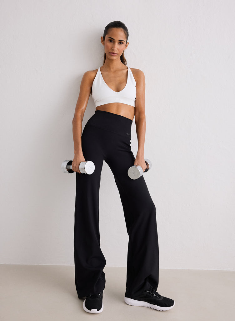 black-sense-straight-leg-