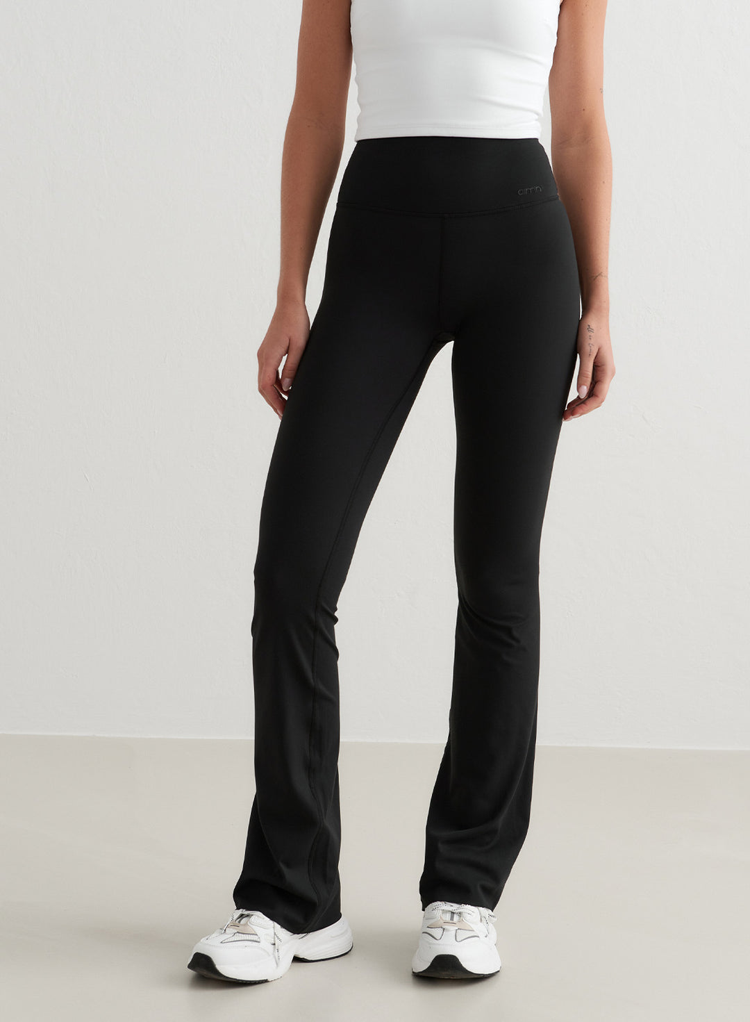 Black Sense Flare Tights – AIM'N