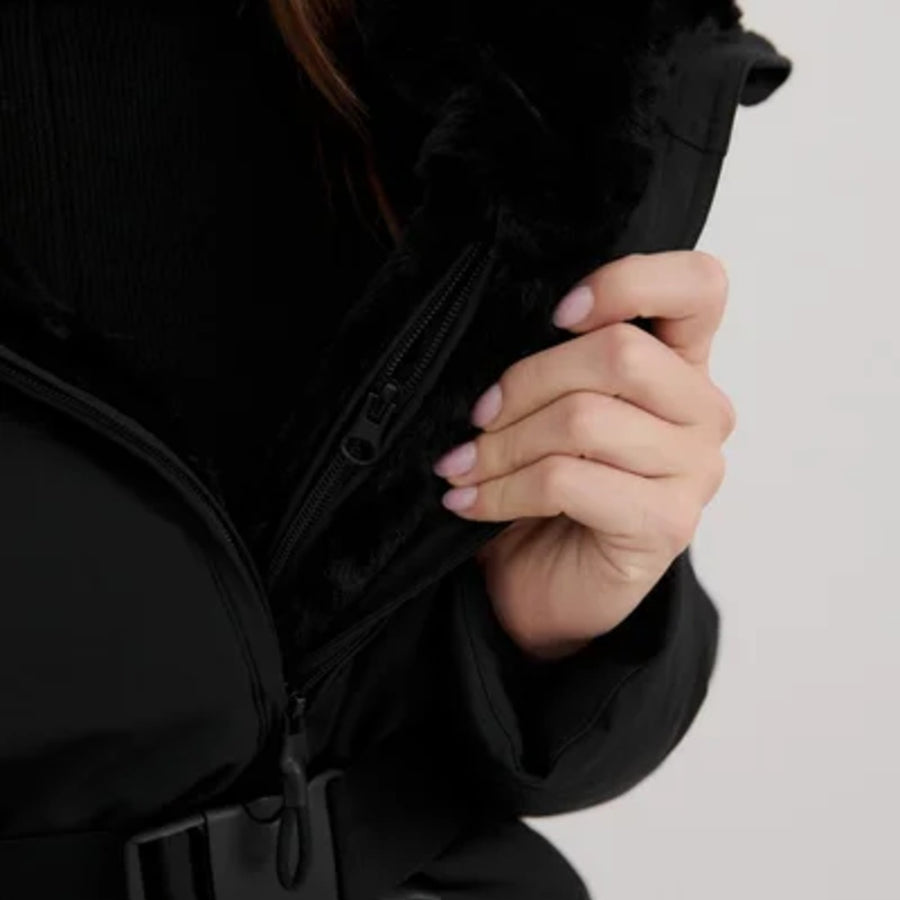 Water-resistant Zippers