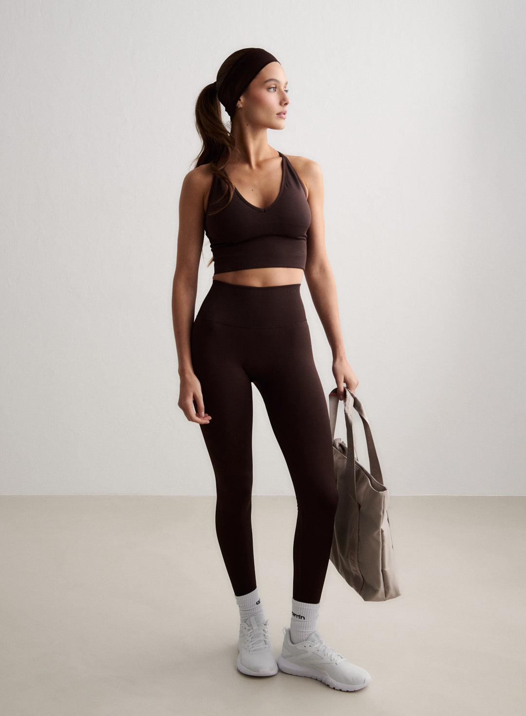 Chocolate Shape Seamless Cross Back Bralette – AIM'N