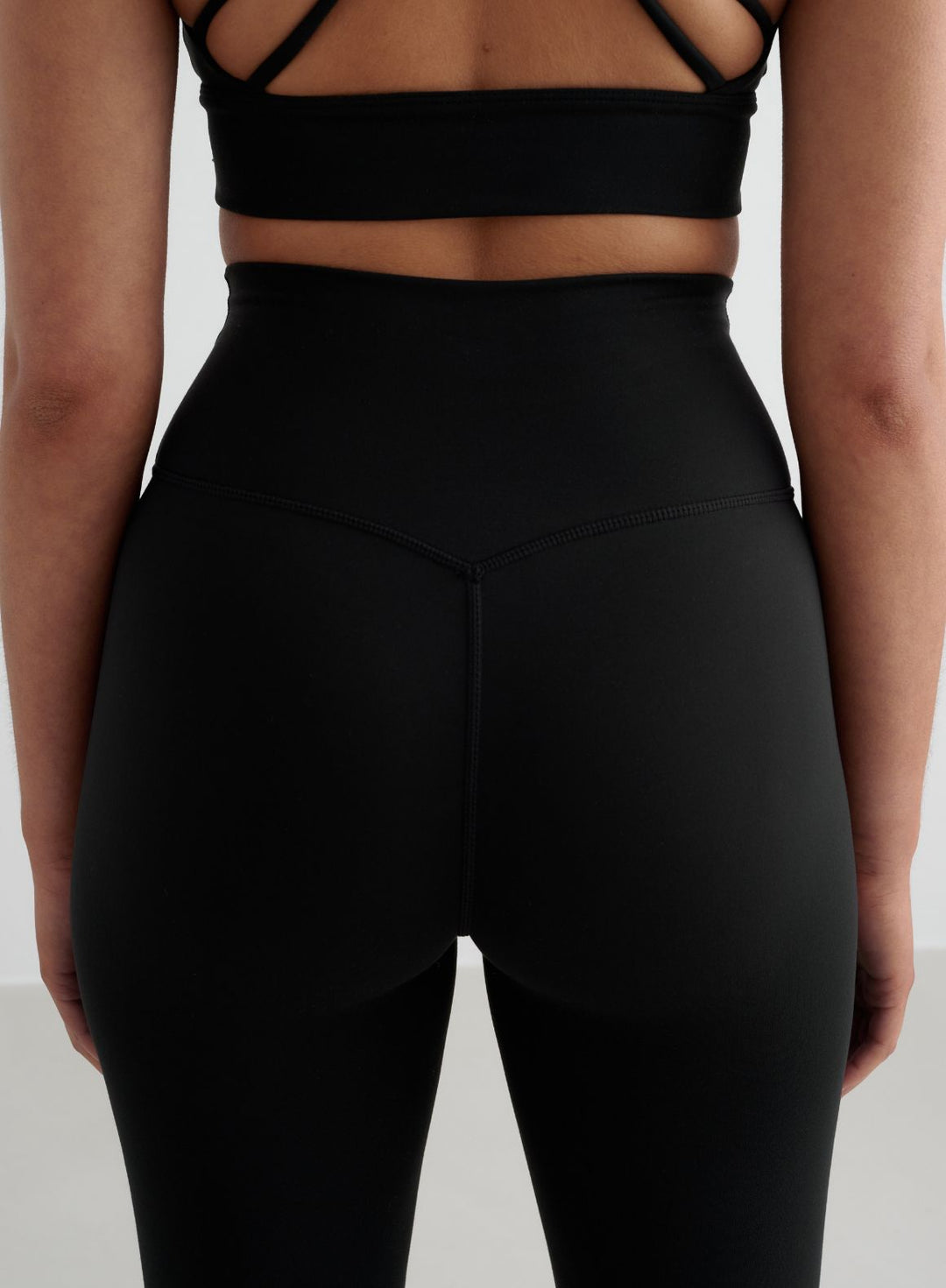 Black Sense Tights – AIM'N