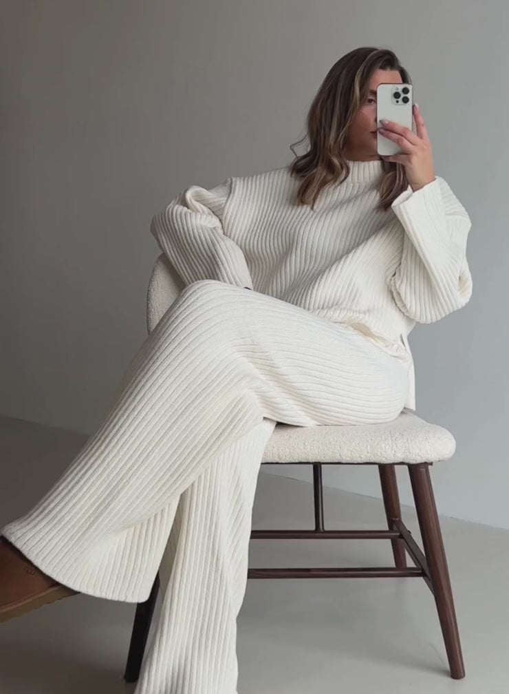 Almond White Rib Knit Sweater & Pants Set – AIM'N